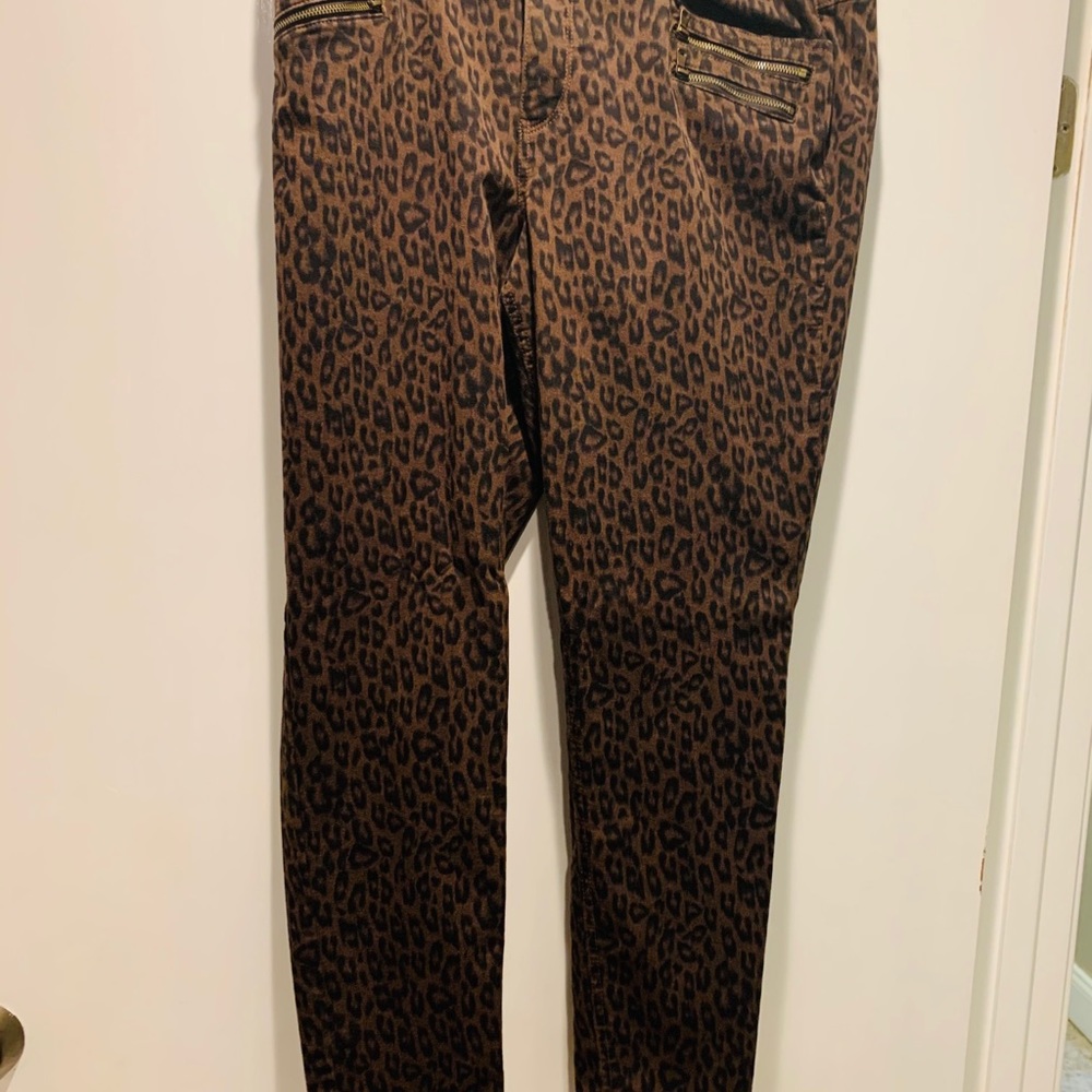 Printed jeans